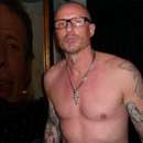 Looking for a woman to fuck, suck, and play with